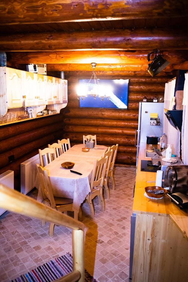 Cazare Casa Suw Toplita Magyaros Kültér fotó